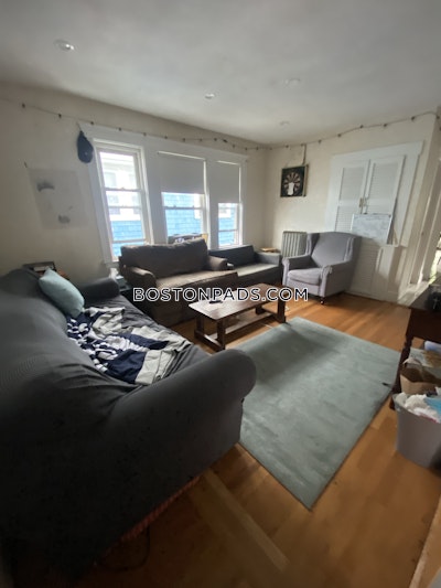 Somerville 6 Bed 1 Bath SOMERVILLE  Tufts - $6,500