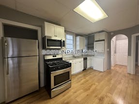 East Boston 2 Beds 1 Bath Boston - $2,850 No Fee