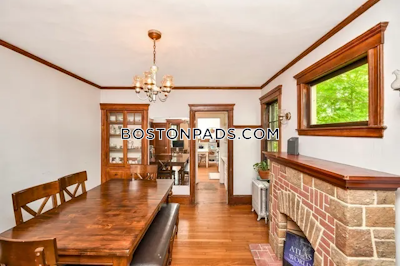 Brookline 4 Beds 1.5 Baths  Beaconsfield - $5,500